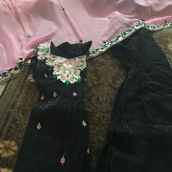 Punjabi suit - Picture 1 of 2